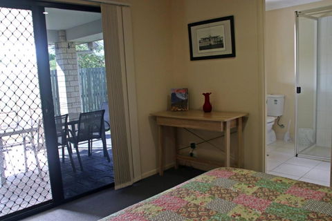 Banksia And Acacia Apartments - Accommodation Cooktown 3