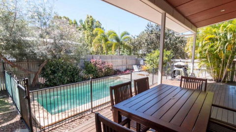 Barefoot Beach House - Accommodation Cooktown 3