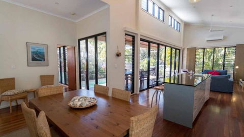 Barefoot Beach House - Accommodation Cooktown 4