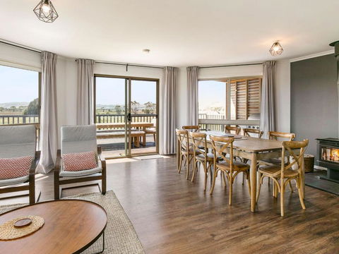 Bass River Farm - Accommodation Cooktown 2