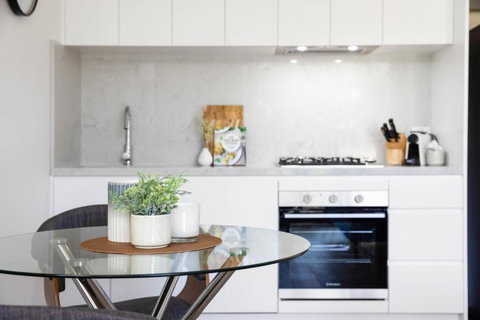 Azure Apartments By Urban Rest - Accommodation Cooktown 2