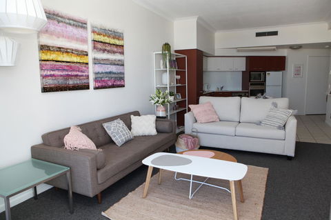 Chevron Renaissance Ocean View - Accommodation Cooktown 14