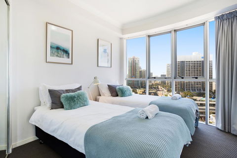 Chevron Renaissance Ocean View - Accommodation Cooktown 11