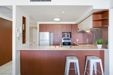 Chevron Renaissance Ocean View - Accommodation Cooktown 7