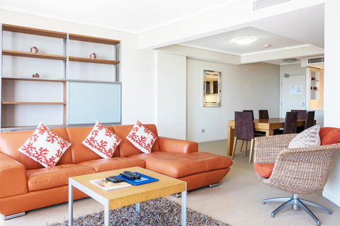 Trilogy Surfers Paradise - Accommodation Cooktown 7
