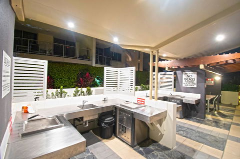 Trilogy Surfers Paradise - Accommodation Cooktown 5