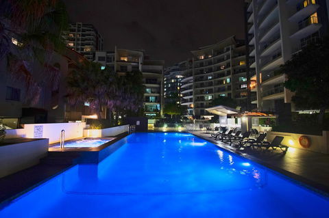 Trilogy Surfers Paradise - Accommodation Cooktown 14