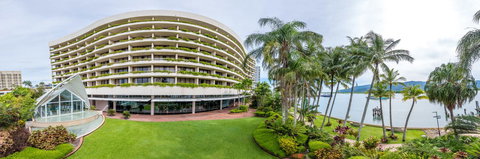 Hilton Cairns - Accommodation Cooktown 18