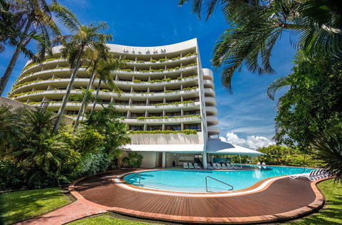Hilton Cairns - Accommodation Cooktown 0
