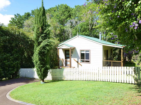 Apple Tree Cottage Montville - Accommodation Cooktown 15