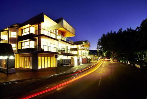 Maggies Beachfront Apartment 12 - Accommodation Cooktown 2