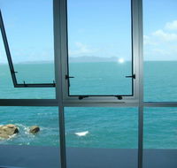 Best at Bright Point Absolute Waterfront 4 bedroom apartment