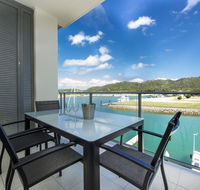 Blue on Blue Superior Studio Room 1321 - Accommodation Cooktown