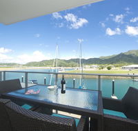 Blue on Blue Superior Studio Room 1241 - Accommodation Cooktown