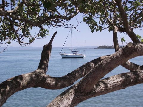 Air Conditioned Unit Stones Throw To The Waterfront. - Accommodation Cooktown 15