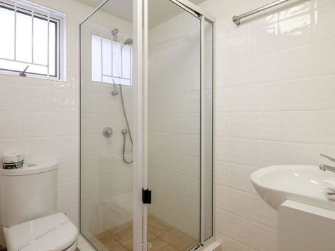 Beachies 3 - Accommodation Cooktown 1