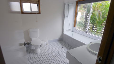 Amity Beach House - Accommodation Cooktown 12