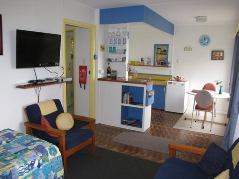 King Island Accommodation Cottages - Accommodation Cooktown 8