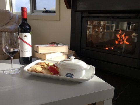 Turnstone Beach House - Accommodation Cooktown 21