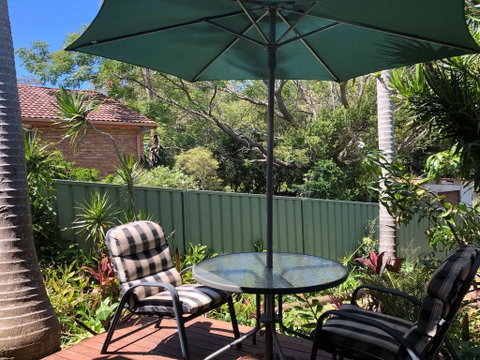 'Sandy Palms' 28 Moorooba Cr - Beautiful Home With Wifi, Air-con And Boat Parking - Accommodation Cooktown 3