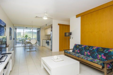1 Bright Point Apartment 1405 - Accommodation Cooktown 0