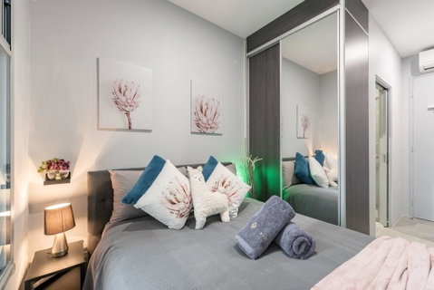 1 Private Double Bed With En-Suite Bathroom In Sydney CBD Near Train UTS DarlingHar&ICC&C Hinatown - SHAREHOUSE - Accommodation Cooktown 1
