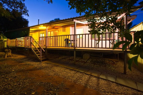10 Tautog Street House And Unit - Separate Self-contained Unit - Accommodation Cooktown 0