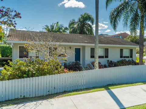 107 First Avenue - Accommodation Cooktown 0