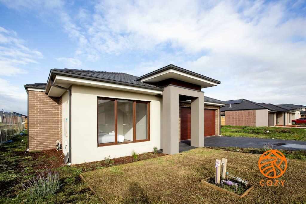 Cranbourne North VIC Accommodation Cooktown