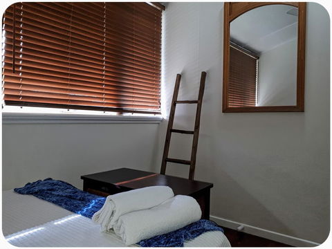 19 Grimshaw - Accommodation Cooktown 1