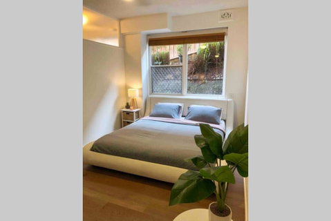 2 Bedroom, SHORT Walk To CBD,BEACH And DARBY ST - Accommodation Cooktown 1