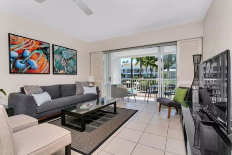 2121 BEACH CLUB - Accommodation Cooktown 1