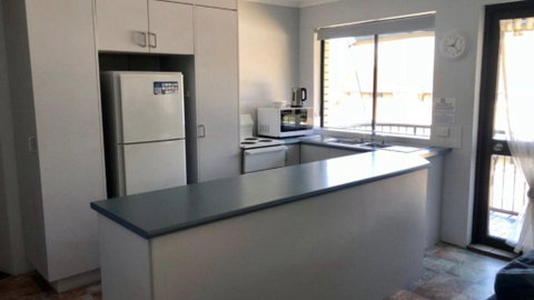 Beachside Court Unit 12 - Accommodation Cooktown 3