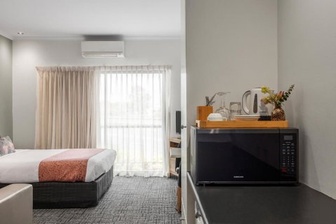 BEST WESTERN Geelong Motor Inn & Serviced Apartments - Accommodation Cooktown 2