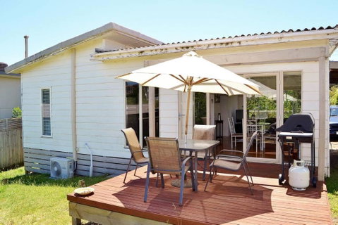 BLAIRGOWRIE BEACH SHACK..bay Beach Location - Accommodation Cooktown 4
