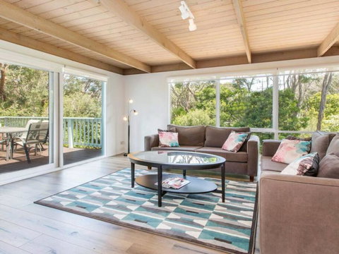 BLAIRGOWRIE TREETOPS..location Location Location - Accommodation Cooktown 0