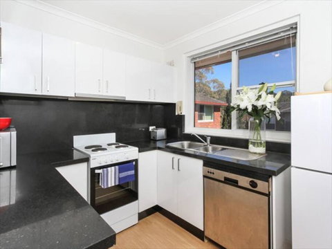 BOT01 - Balmoral Light And Airy Beach Apartment - Accommodation Cooktown 3