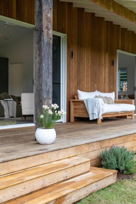 BRAND NEW Luxury Hinterland Cabin Flowing Creek2 - Accommodation Cooktown 1