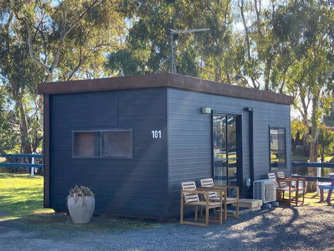 C And C Backpack - Accommodation Cooktown 2