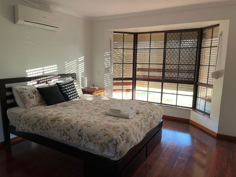 Charming 4BR Retreat Near Gawler - Accommodation Cooktown 0