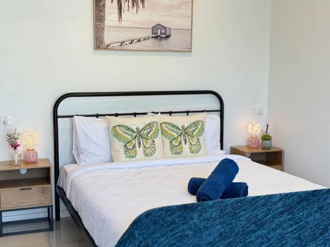 Convenient 2 Bedroom House Unit In Salisbury - Accommodation Cooktown 1