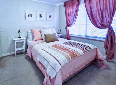 Crawley Cosy Urban Retreat Close To CBD UWA Free Park Netflix - Accommodation Cooktown 1