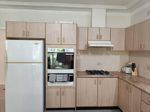 Cozy Room In Peaceful Suburb With Beautiful Garden B2 - Accommodation Cooktown 3