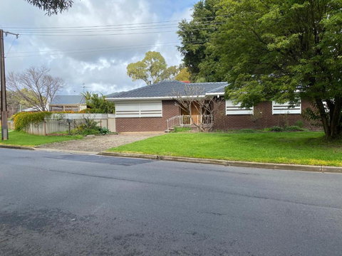 Creek Front House - Accommodation Cooktown 2