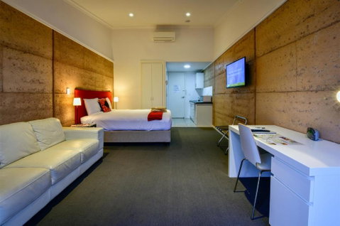 Crossroads Ecomotel - Accommodation Cooktown 0