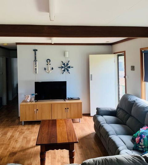 Dhu Drop Inn - Accommodation Cooktown 2