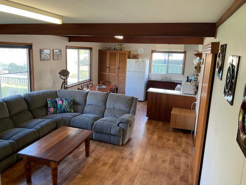 Dhu Drop Inn - Accommodation Cooktown 1