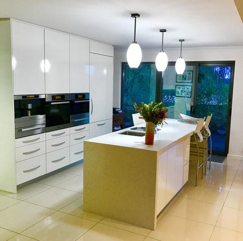 3 Divas Luxury Accommodation - Accommodation Cooktown 1