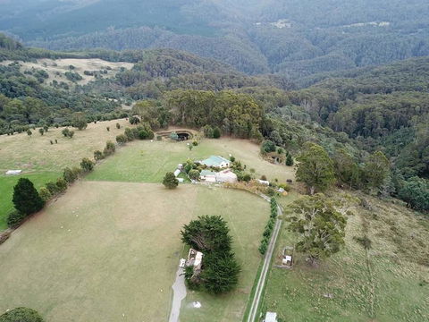 3 Hills At The Good Place - Accommodation Cooktown 1