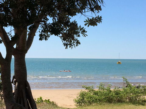 3 Sea/Fraser Island View Deckings, Beachfront, Marina - Accommodation Cooktown 1